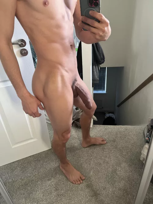 Spread your legs lads and i will slip in