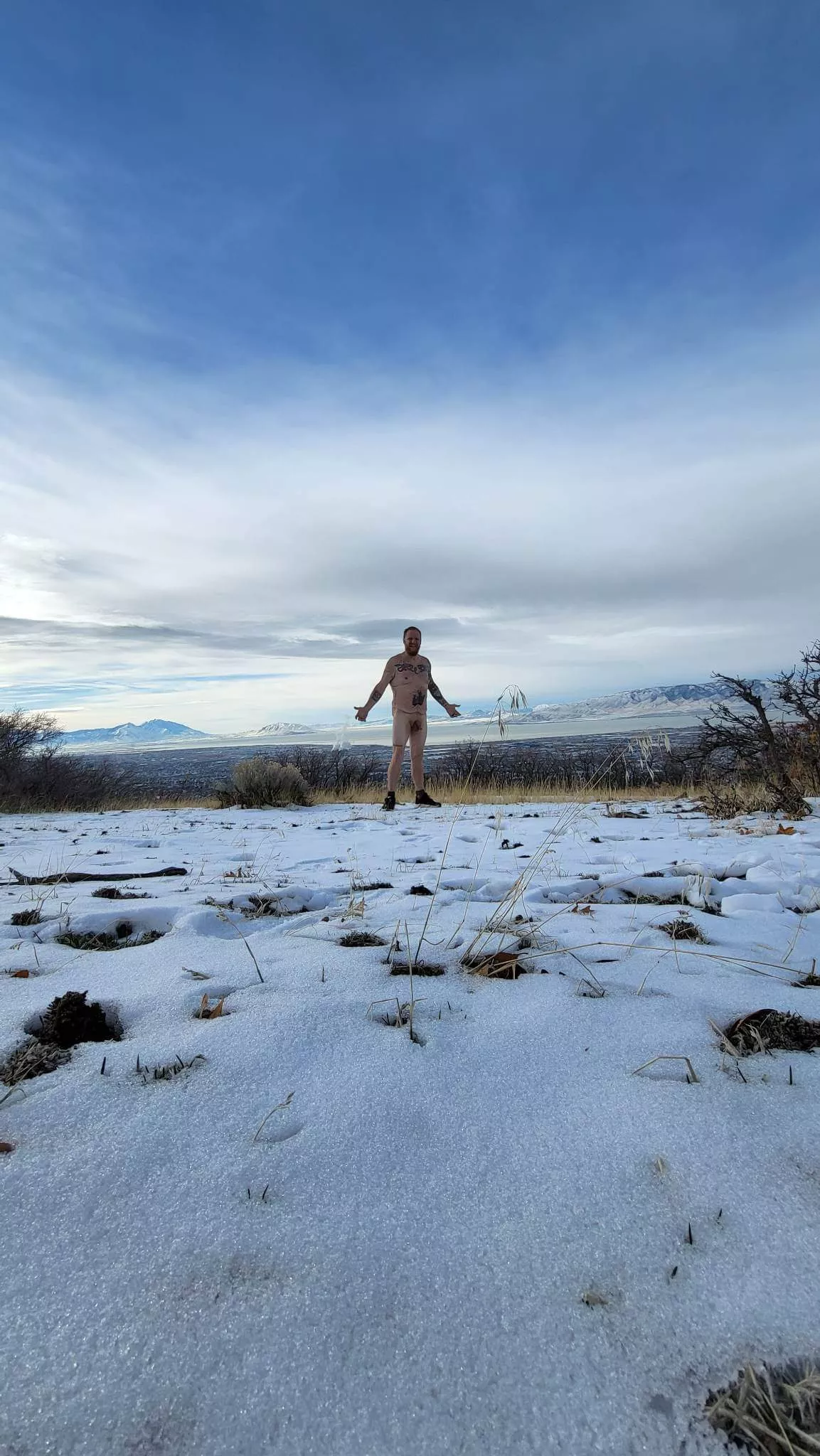 sunny 39°f at the top of this mountain. 7km hike today.