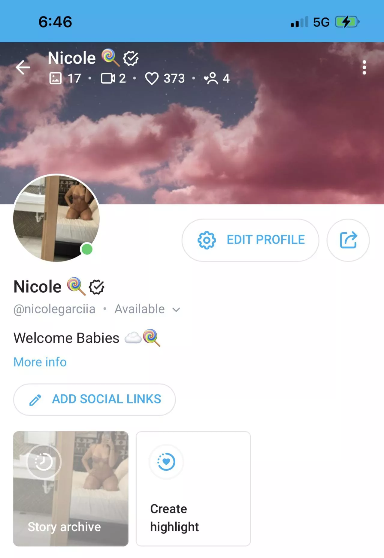 Suscribe to my OF, currently pregnant 😊