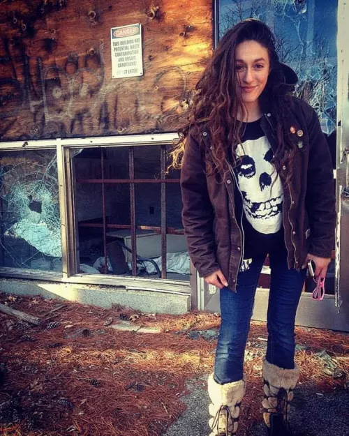 This aesthetic sums up my life.