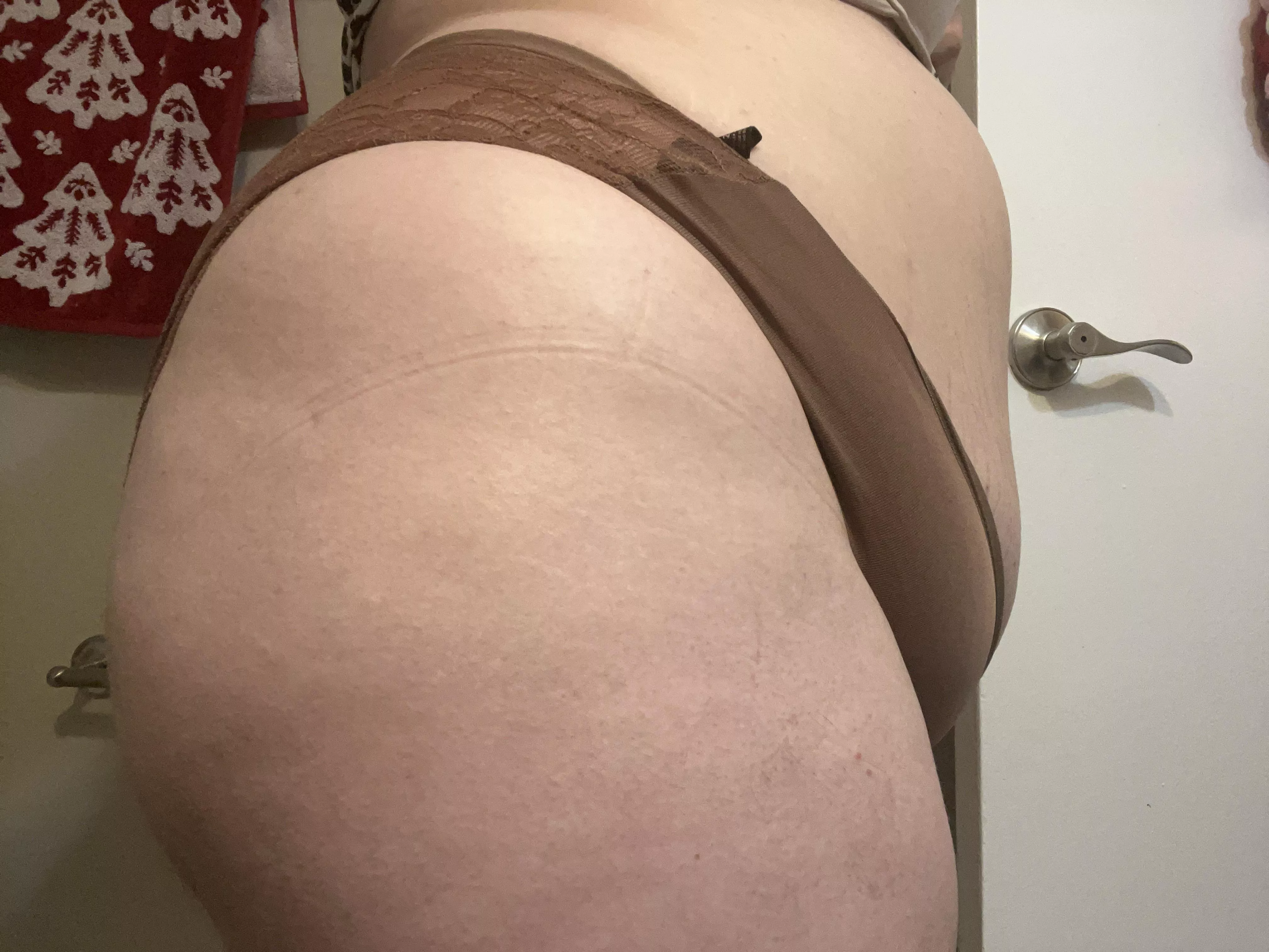 This church girl needs to cum tonight.