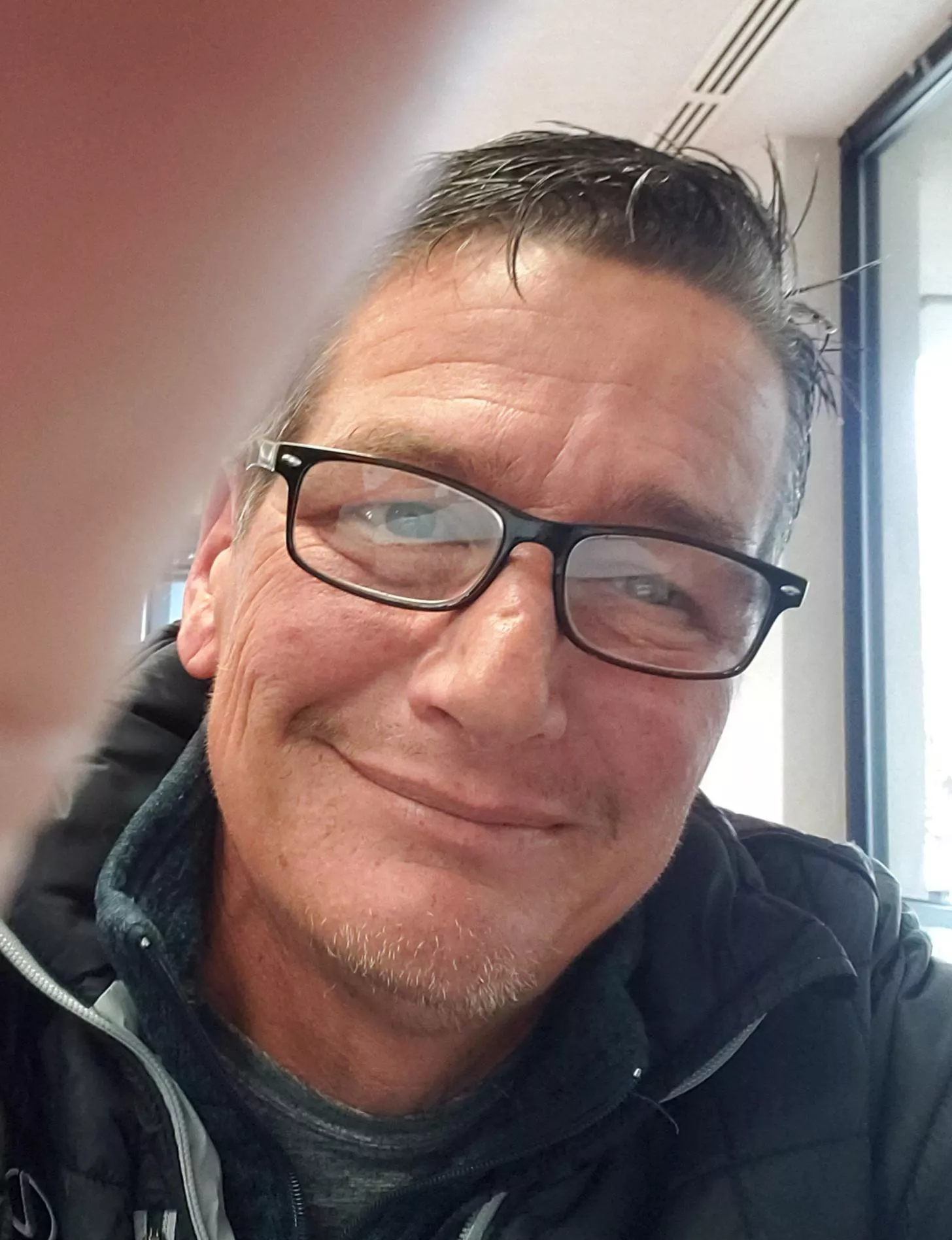 thought my finger looked cute. might delete lol