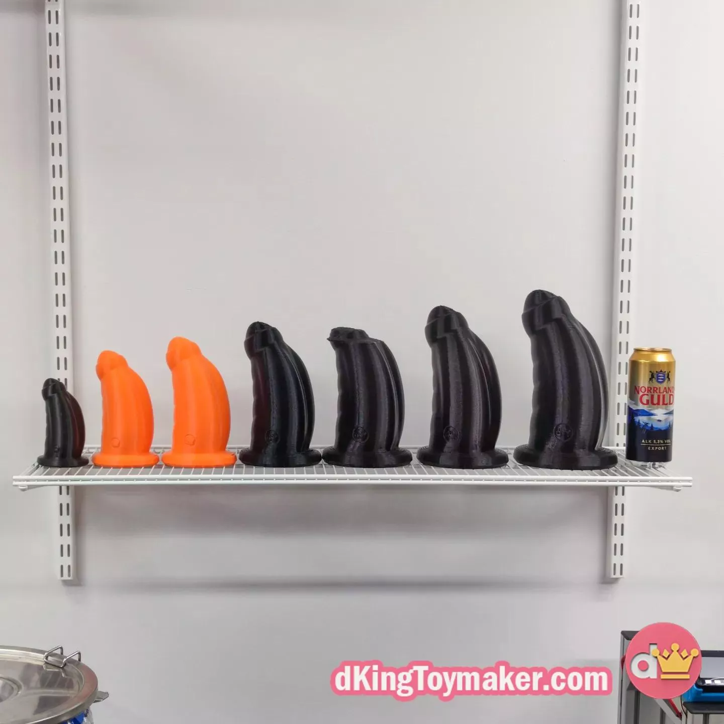 Trying to decide what sizes I should use for my upcoming fat boy, 🤔I have 3D printed seven examples, from 5cm to a massive 11cm in diameter, and I will choose 3 of them.