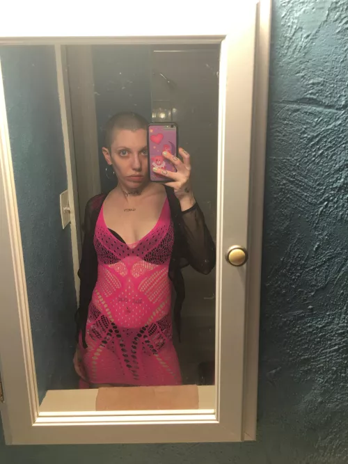 went out dancing in this 🎀 would you dance with me? 👀