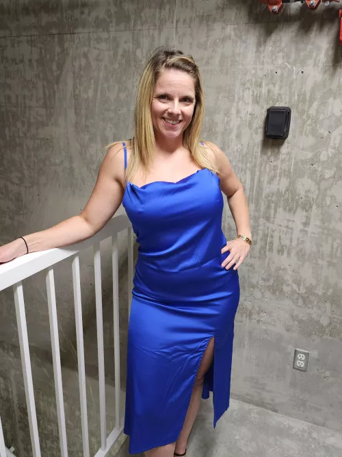 who needs a bra, im ready for a night out