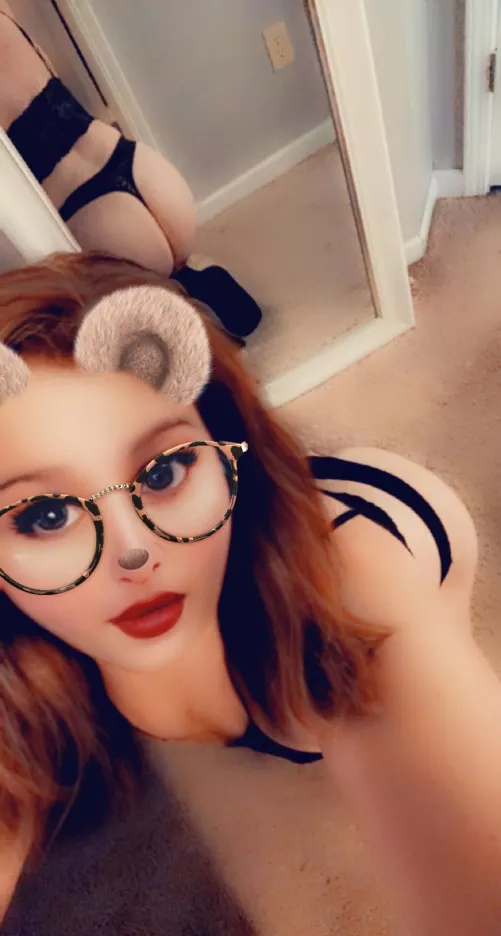 Your POV everyday with a sissy gf