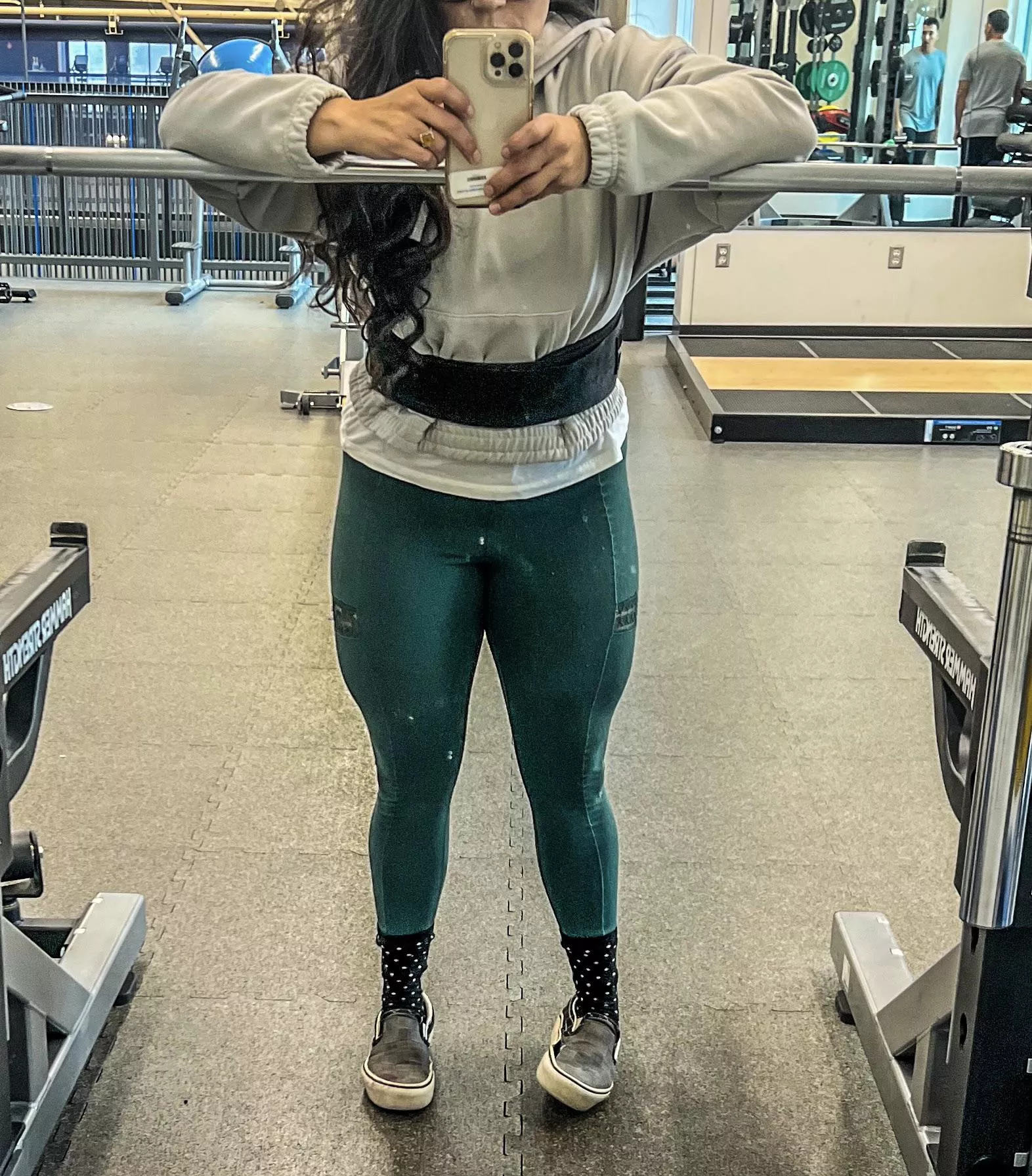 37f Milf monday quads to squeeze you