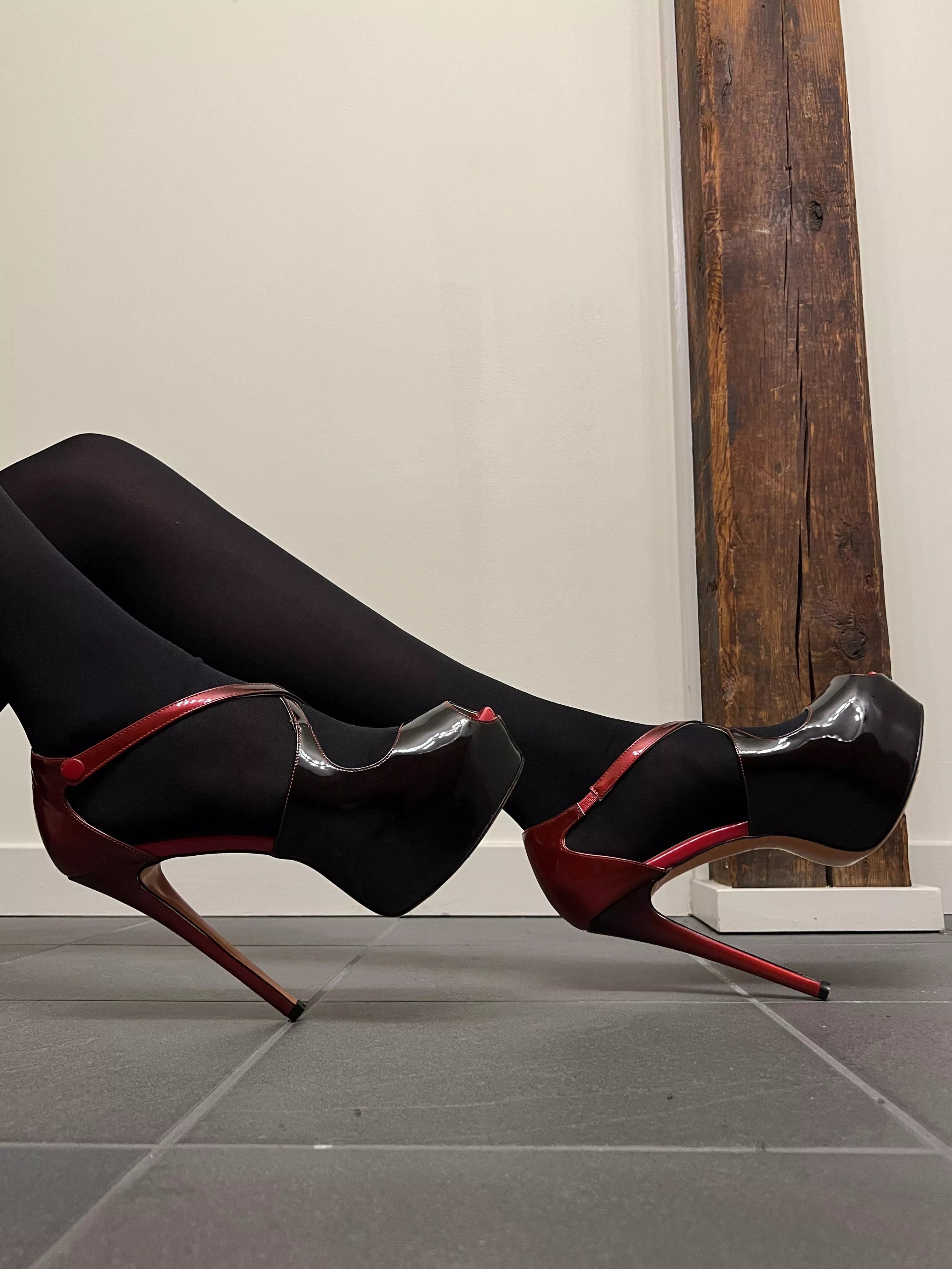 Black & Red ⚫️🔴