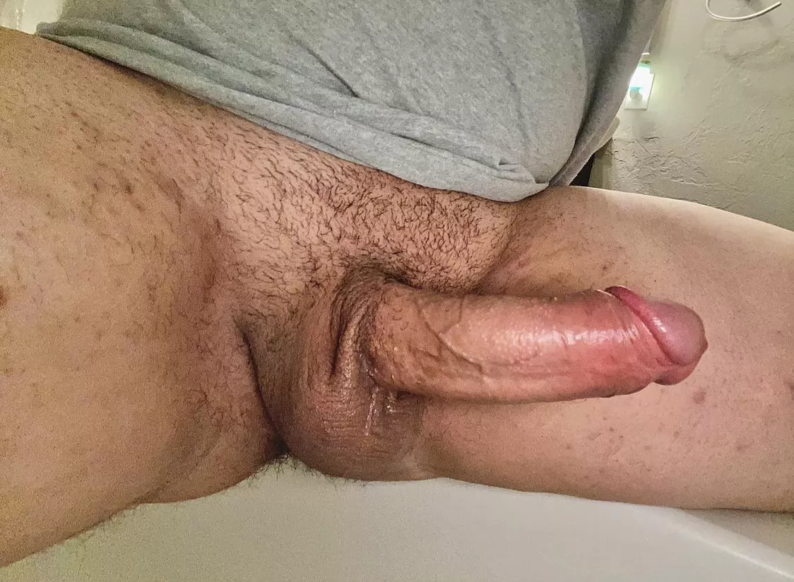 can i stretch your hole w/ my thick cock