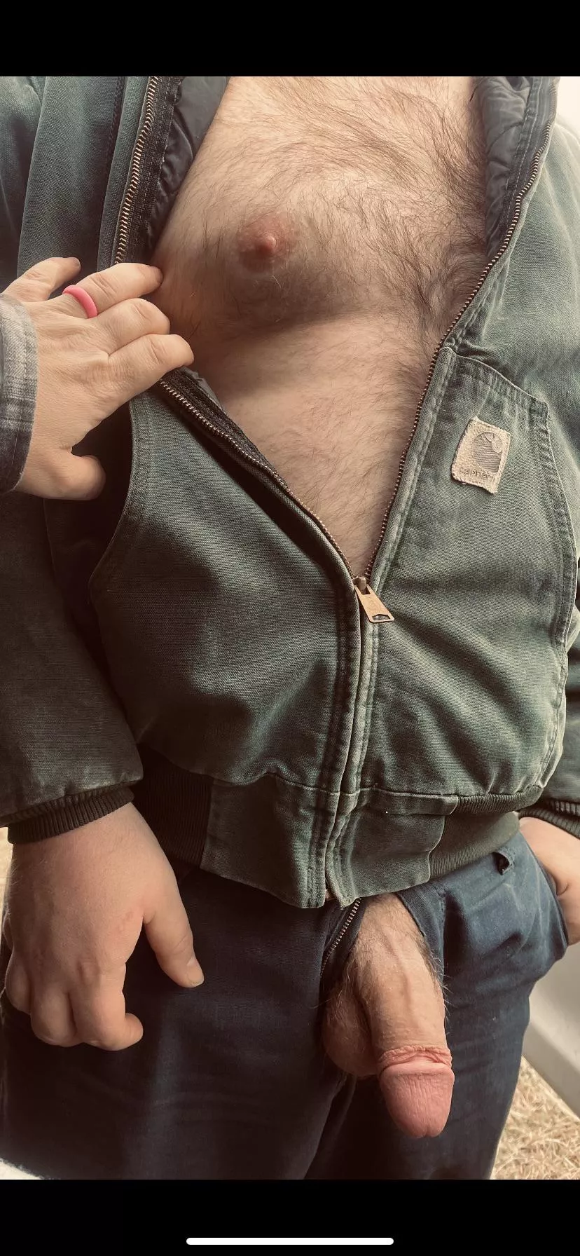 Come play with daddy’s dick outside! (35)