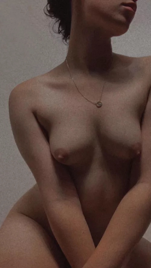 [f]av part of my night is wearing nothing 💖🥰✨