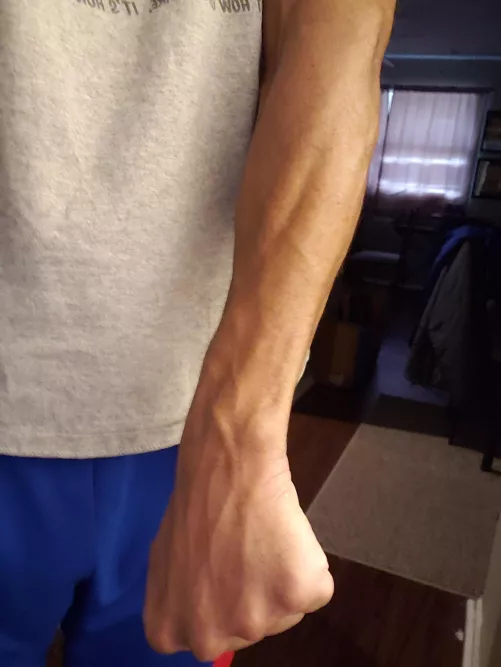 First post. Workin' towards a more wiry and corded look.