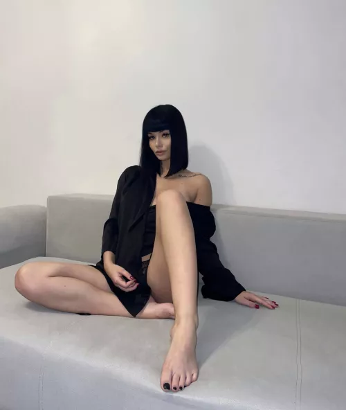 Girls with long legs have more fun