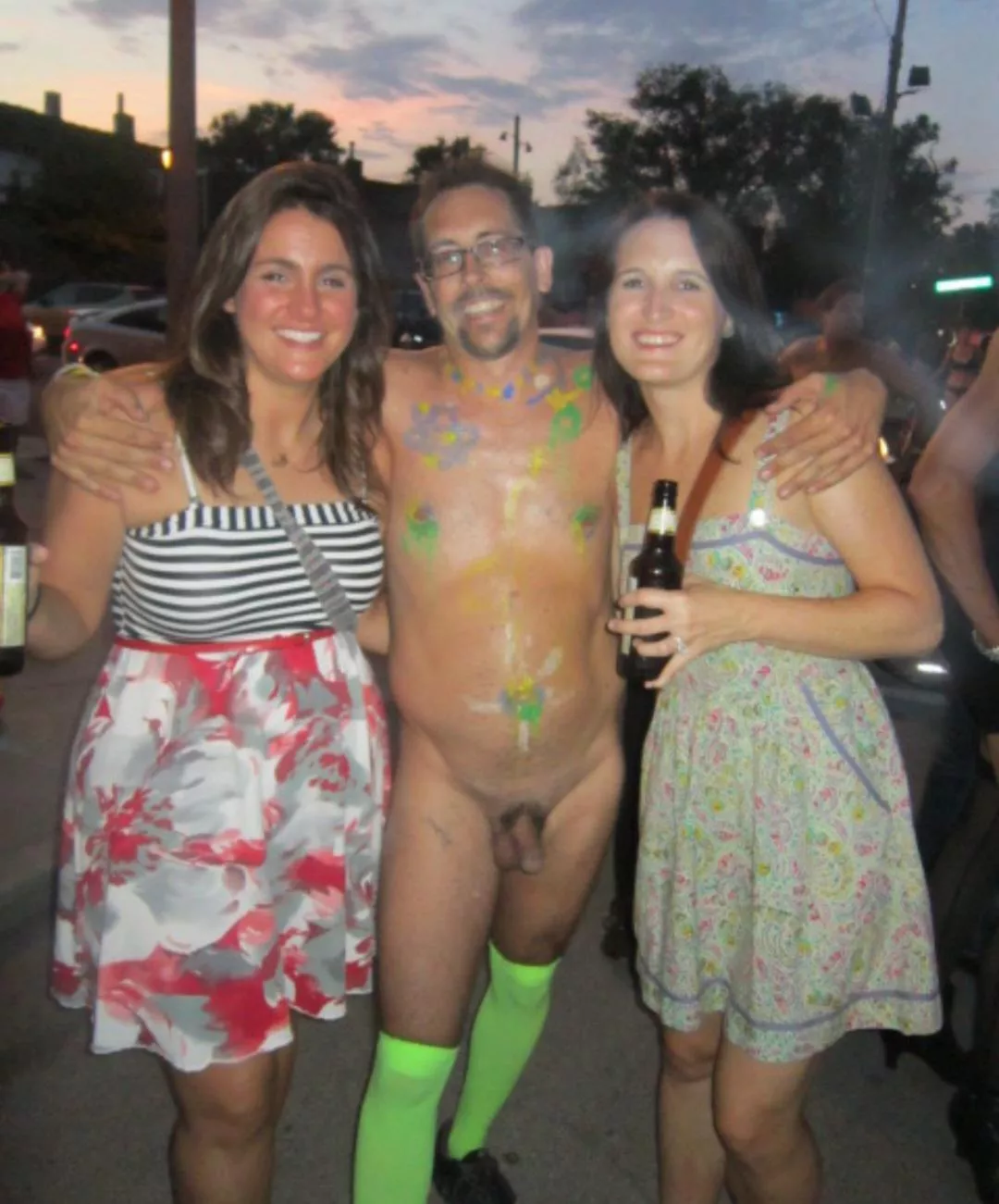 I love making new friends when I'm naked.