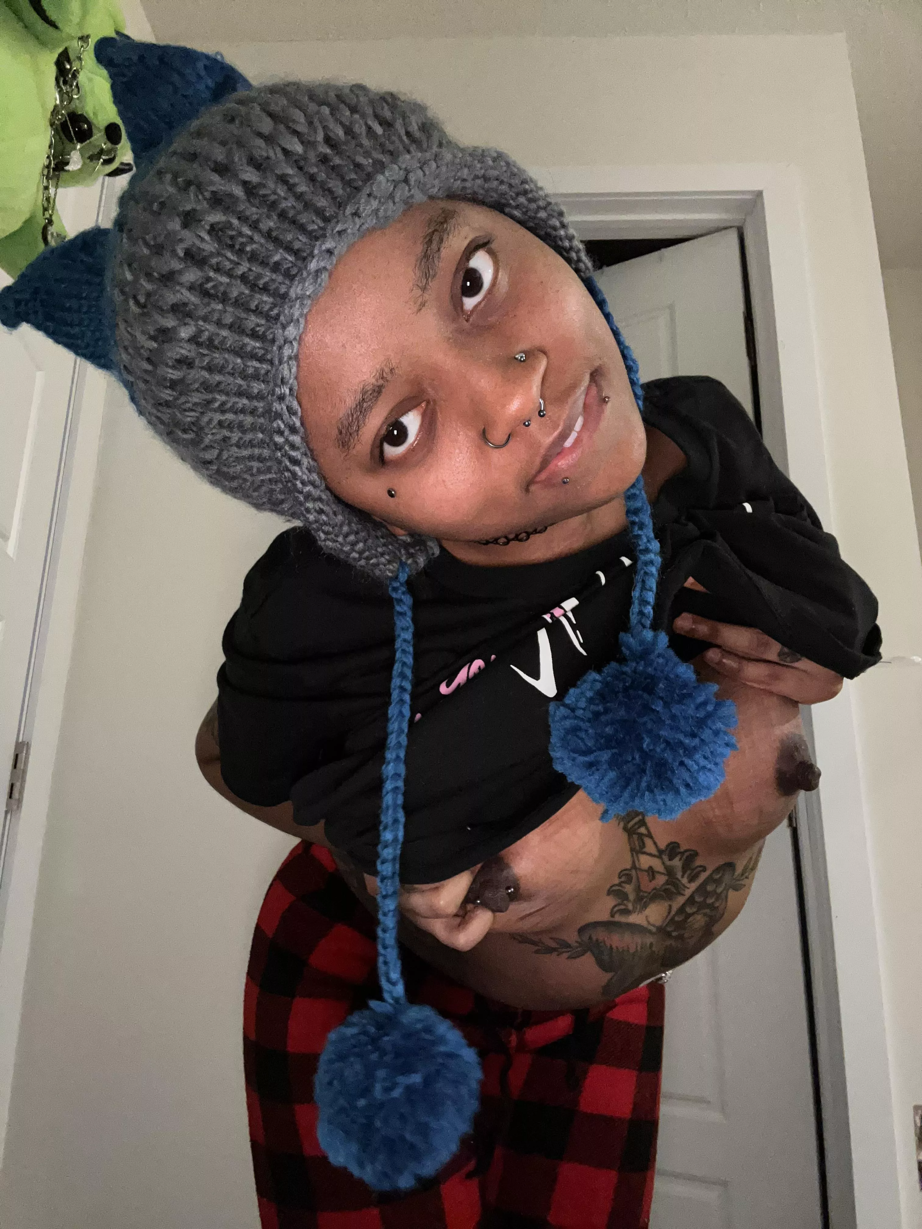 I’m feeling super comfy after my shower!