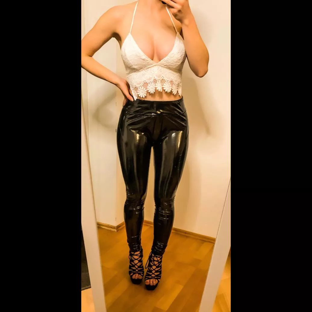 Just can’t help myself, absolutely love this combo [F]