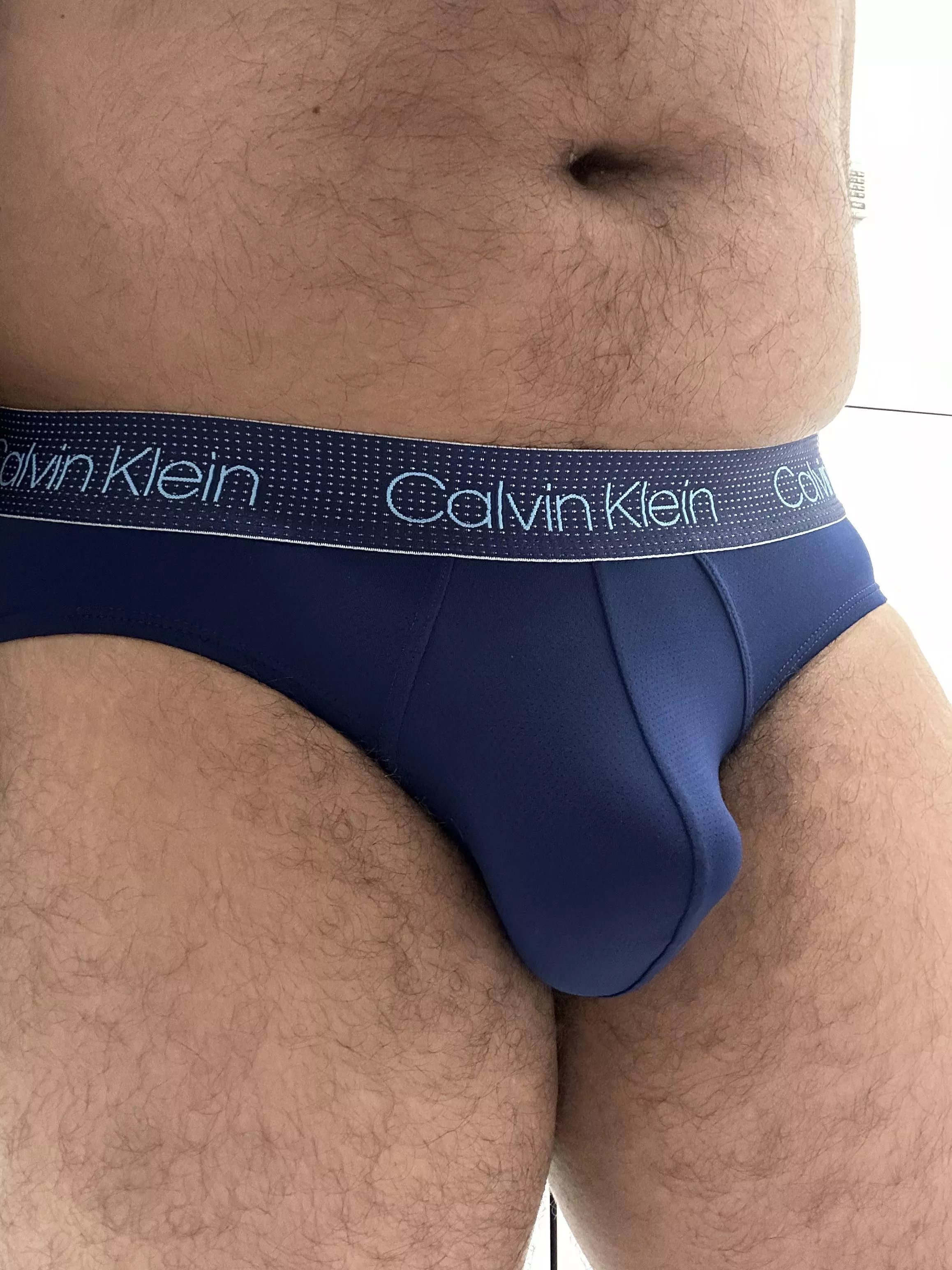 Leaving the gym, who wants a sniff?