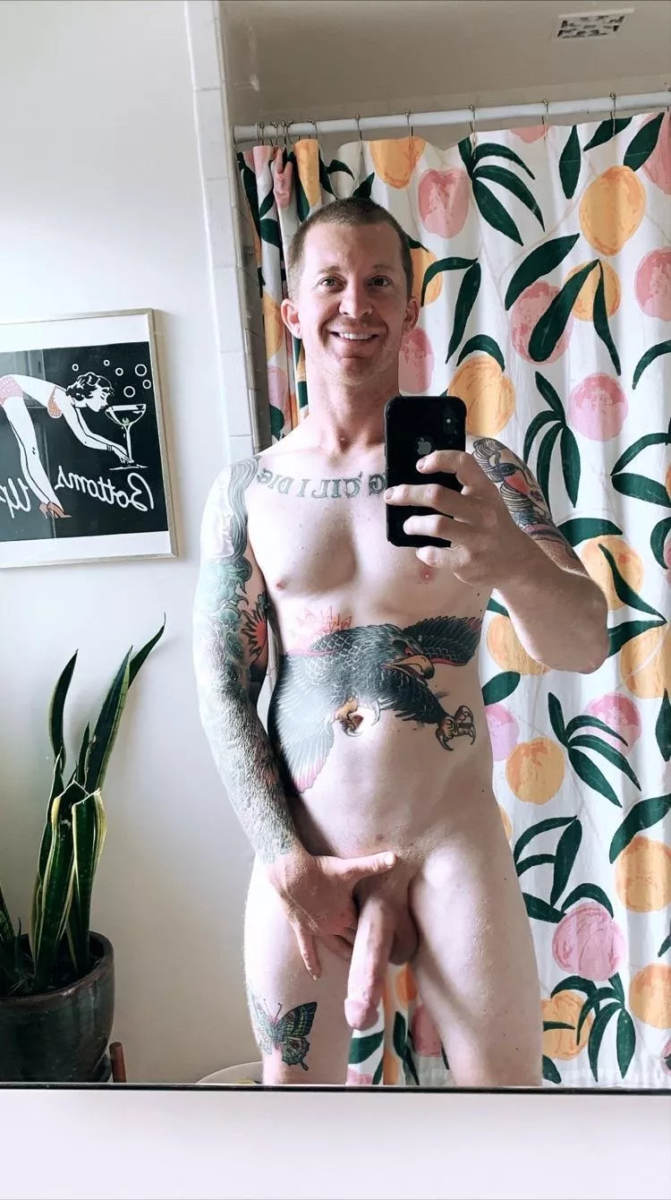 looking for women on the naughty list only.