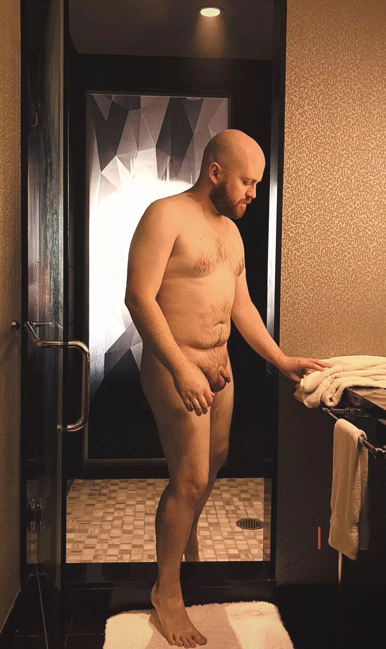 [M, 33, 175 lbs, 5’6] Just reaching for my towel after a shower