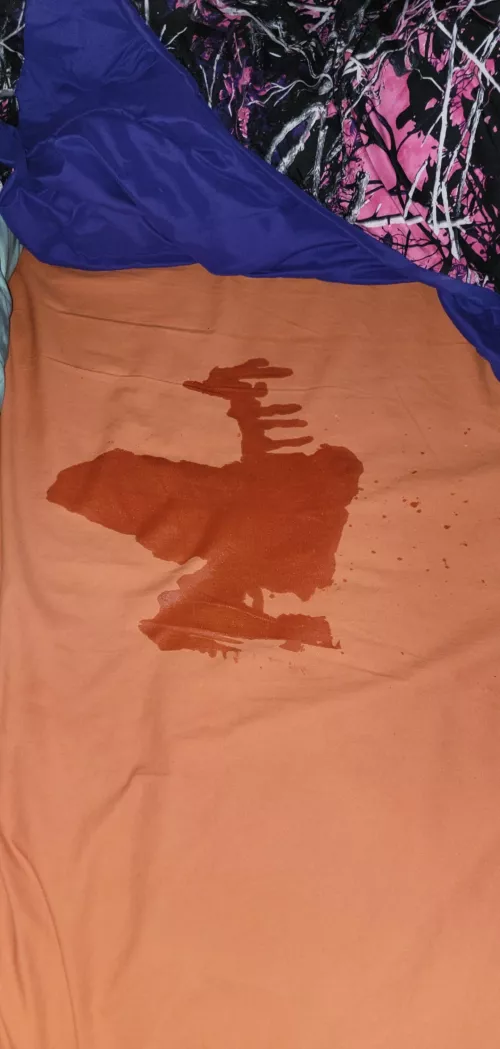 My creative outlet is making puddle art with my pussy. 😍