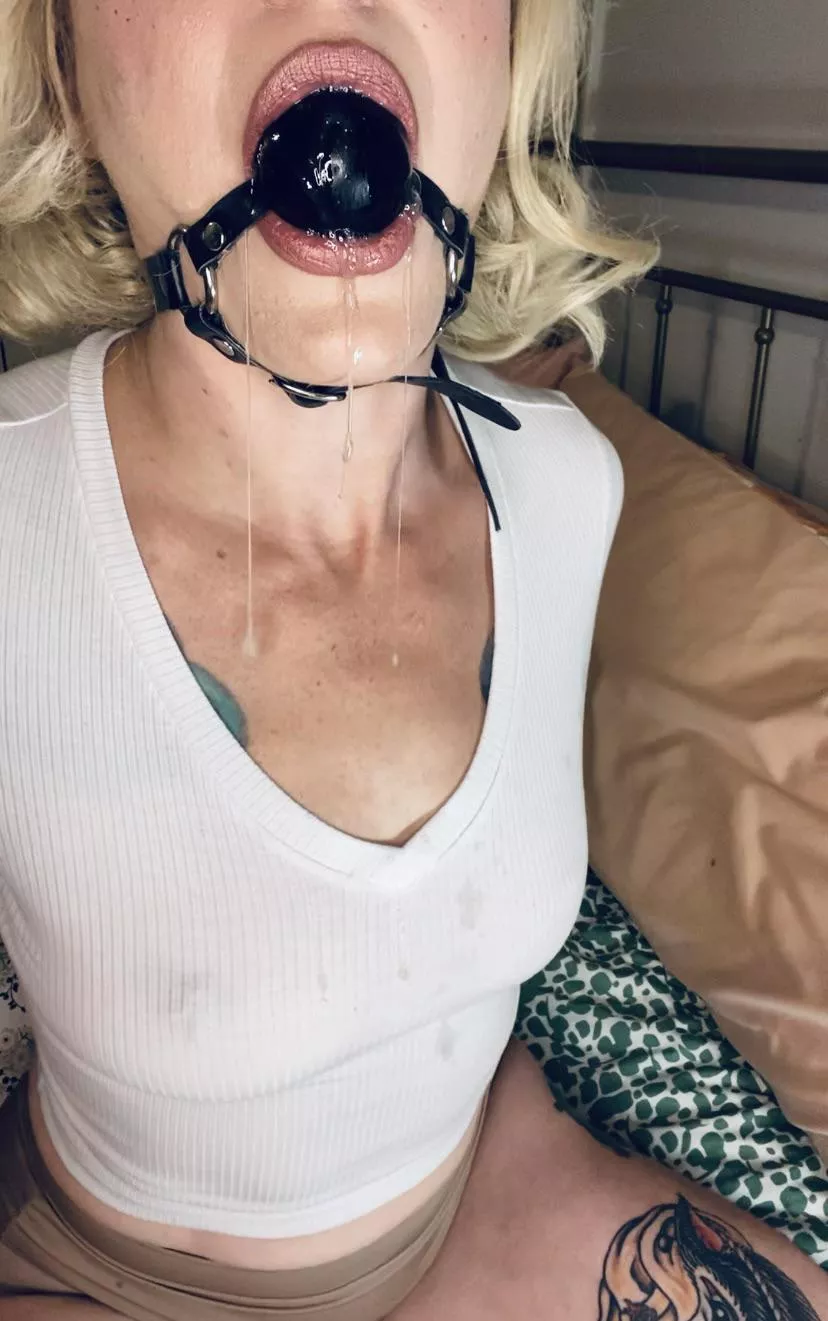 Need daddy to wipe the drool off my chin.