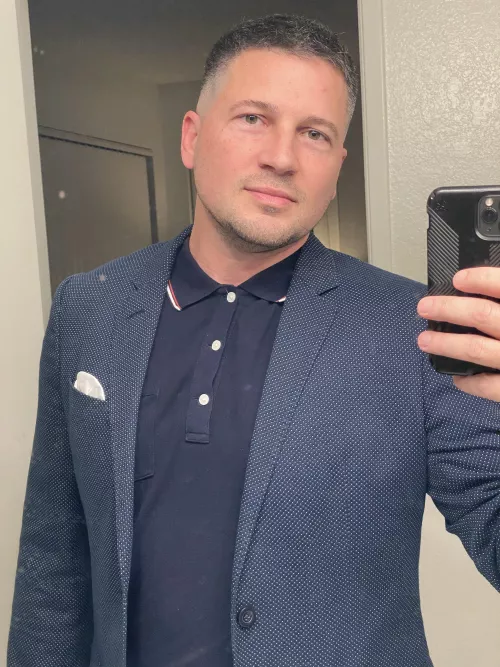 Never let a good look go to waste on a Friday night. How was your weekend?