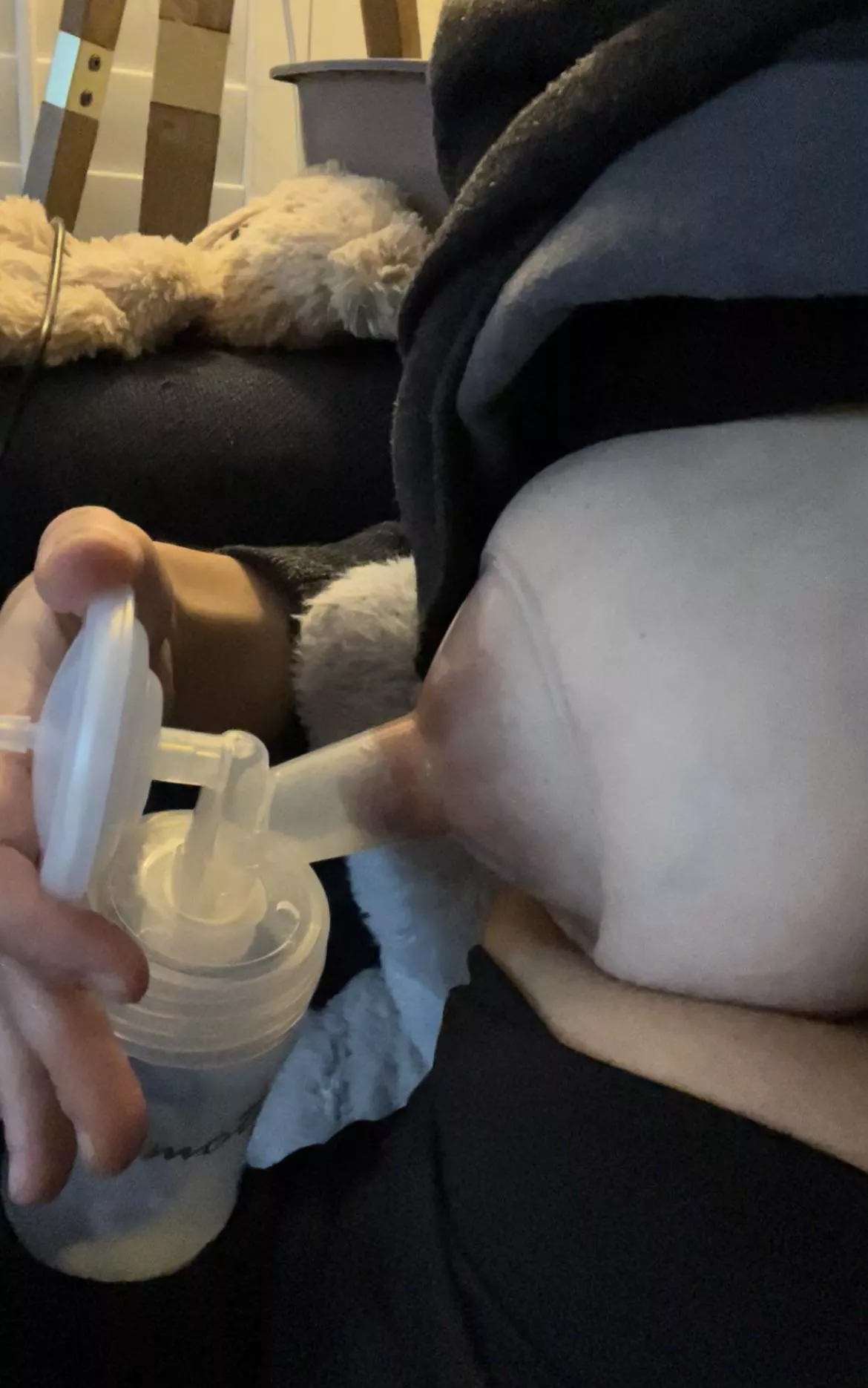 [OC] Making that 🍼 baby milk