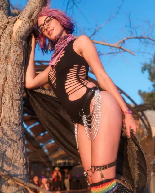 pants are overrated 🍁