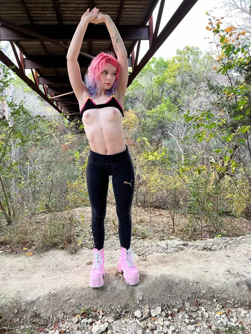 Quick stop on my morning stroll to enjoy the fresh air :)