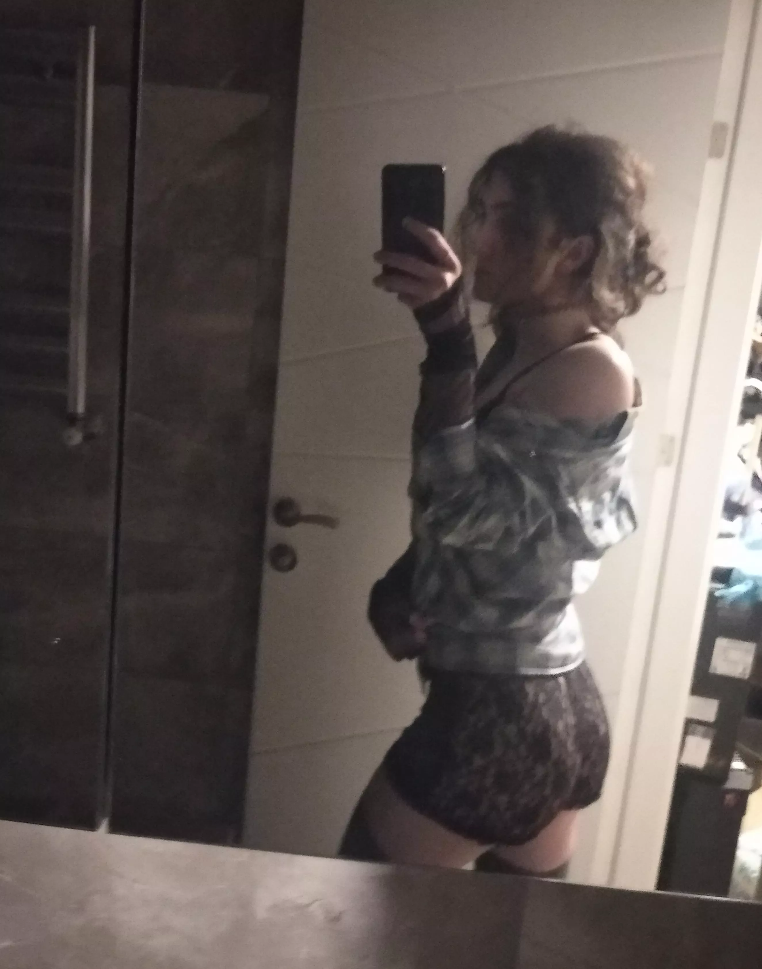 special cake delivery!! :3 want a taste?