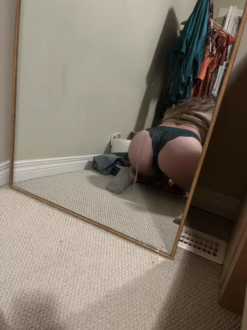 A picture of my girl[f]riend