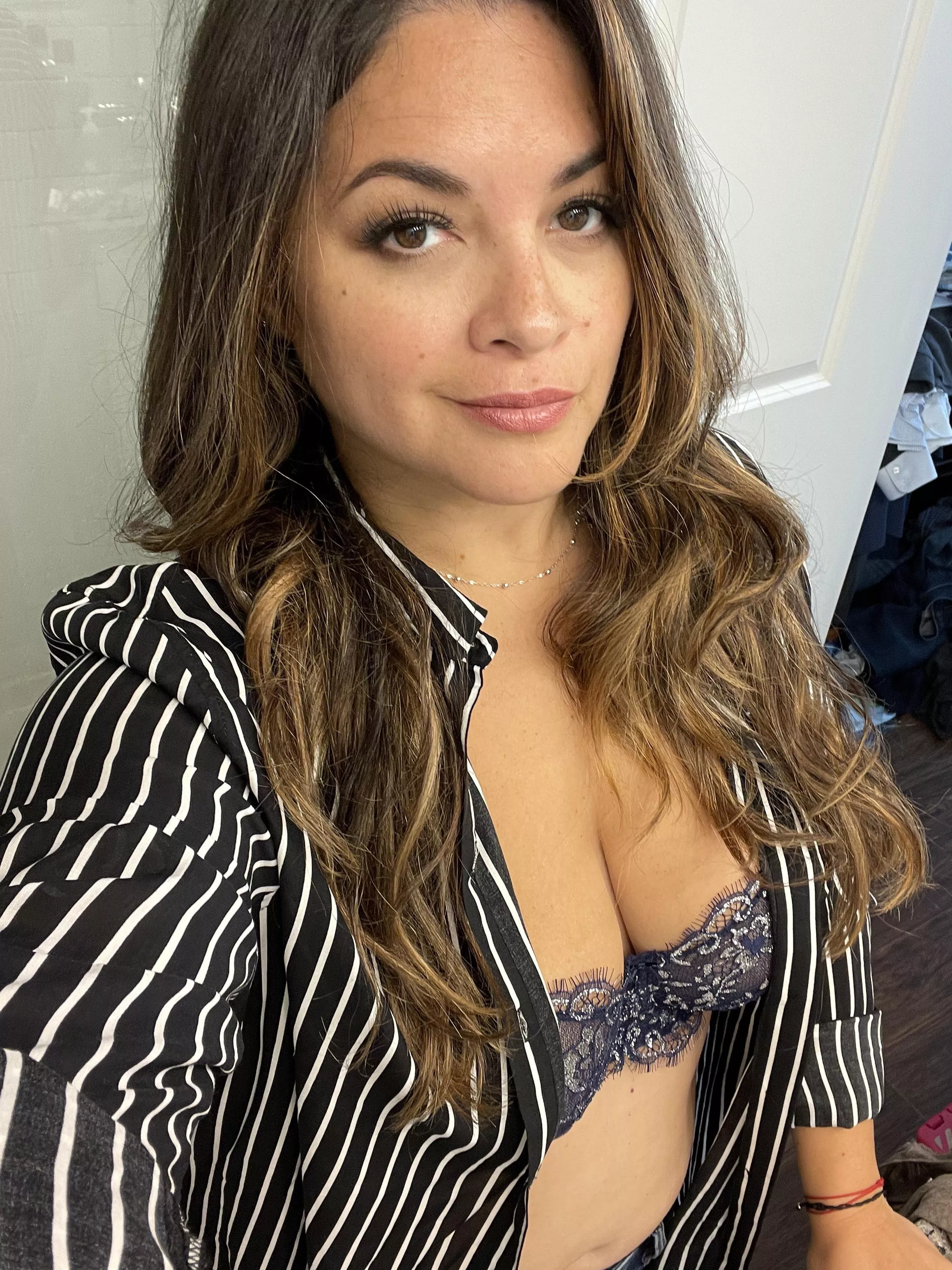 Any love for a Chilean MILF?