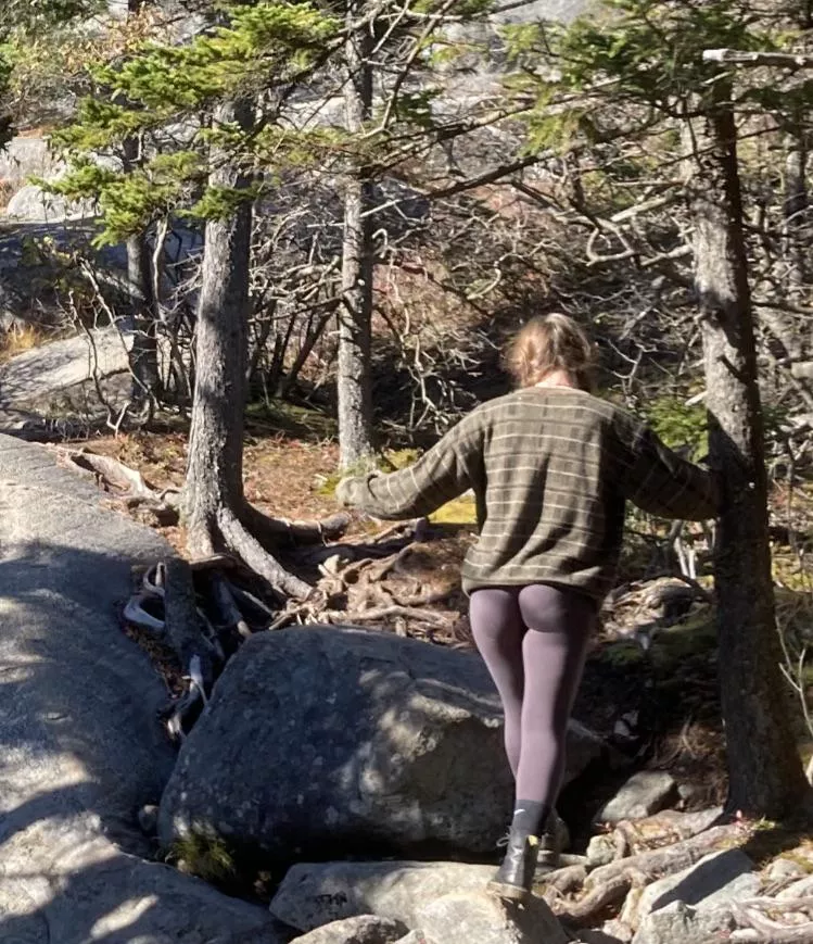 Ass in the wild :3 19F 4’11”