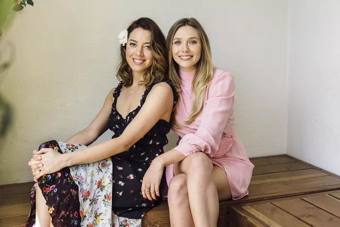 Aubrey Plaza & Elizabeth Olsen