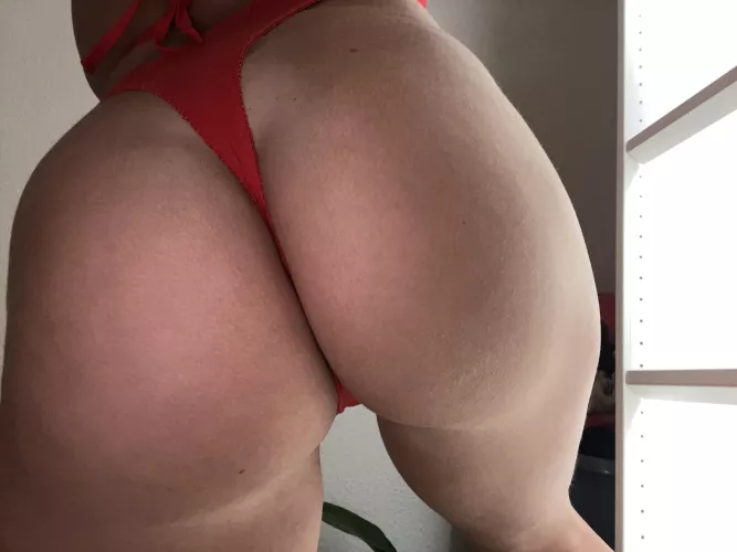 Can someone take care of my perfect ass?