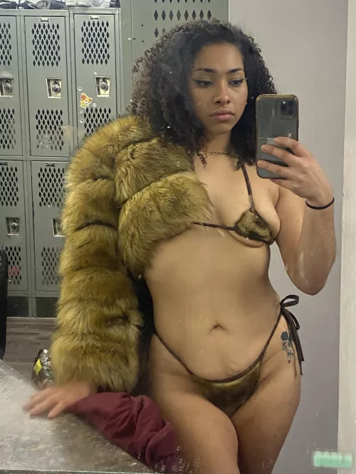 Colombian (whitexnative) and African American (black)