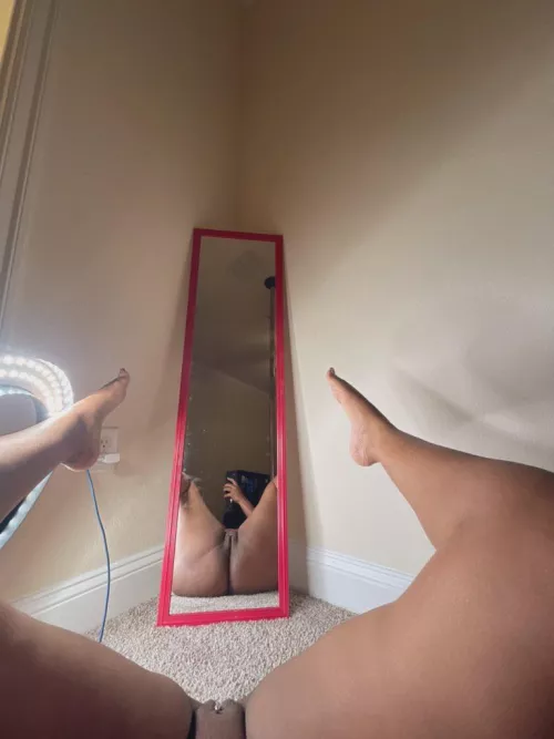 Come say hey on my free of babe