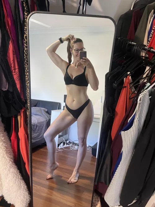 Curves to fall in love with