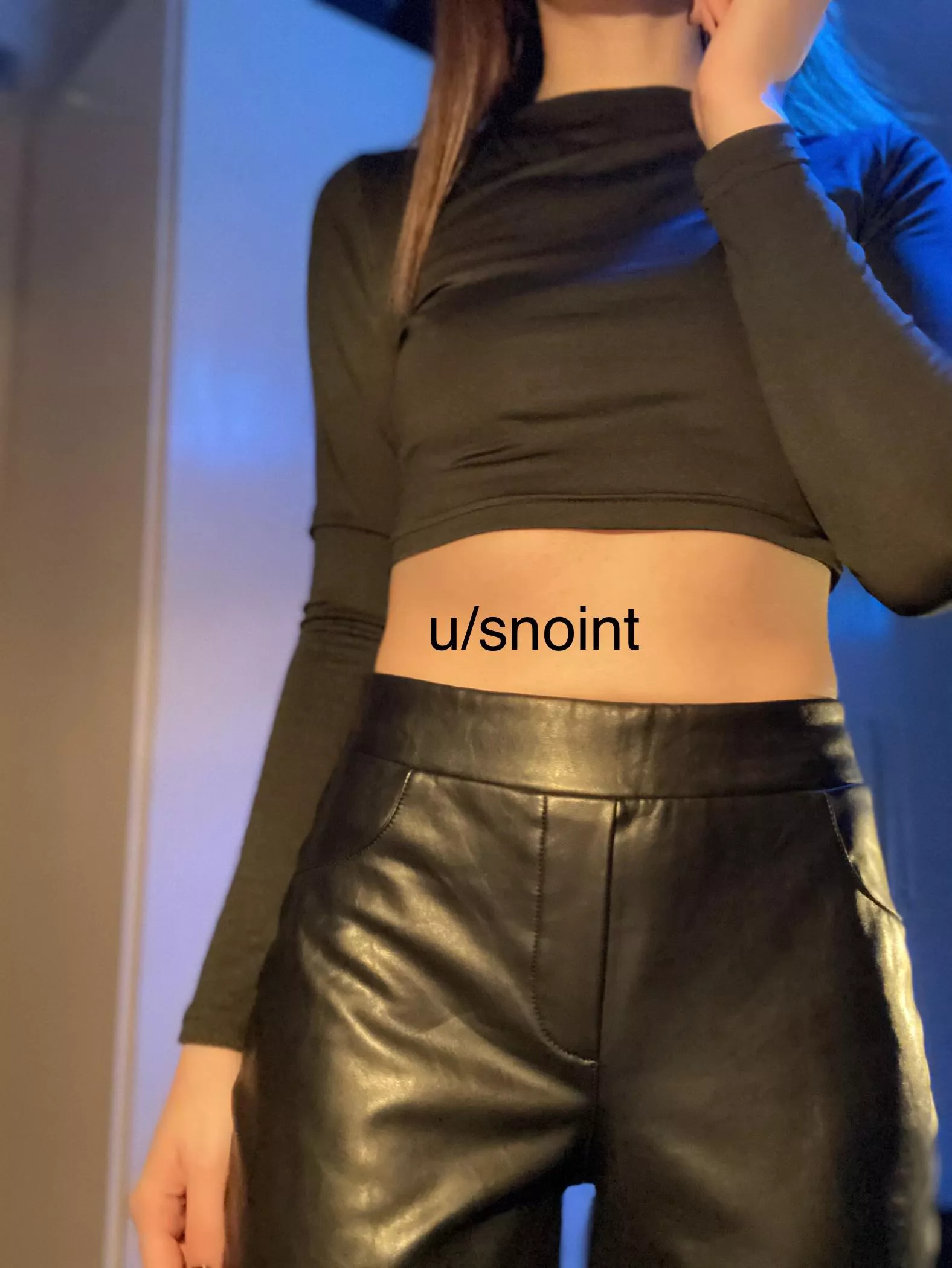 Do you like my outfit?