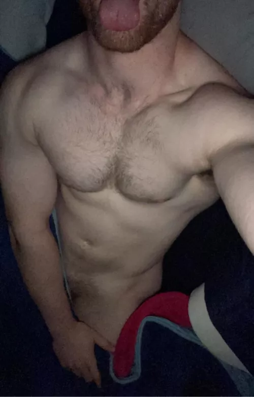 Don’t wanna get out of bed 😏