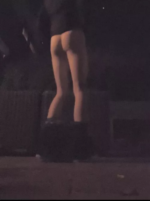 Freezing my cute butt off❄️