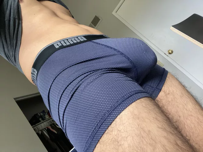 Hate being the only one feeling this bulge