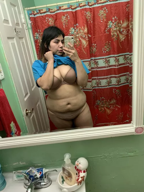 I daydream about other men breeding me while my bf watches