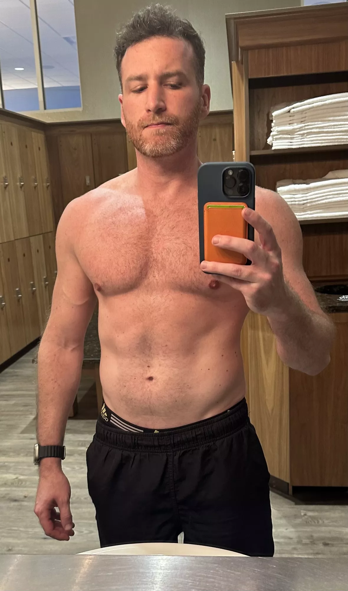 I’m finally starting to like my body… if only my legs would grow, too!