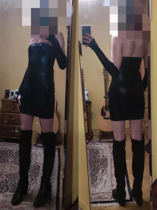 Just my latex dress I'm going to be wearing to a pub. Do you like it?
