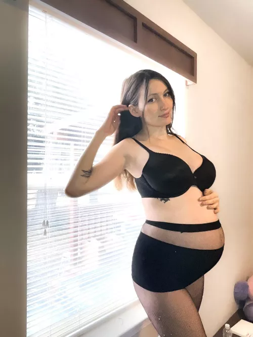 just take it all off for me 💕