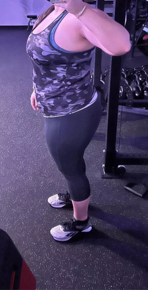 Love to go to the gym & show off