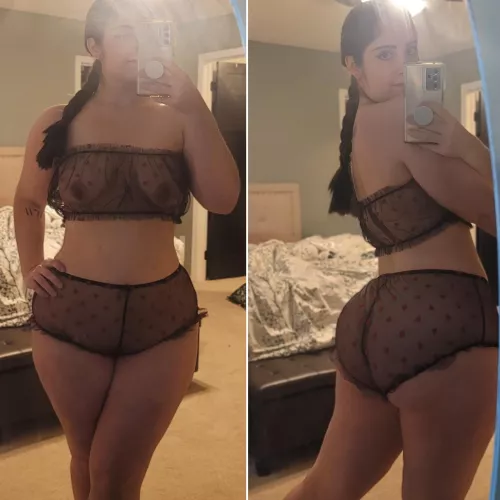 Mirror Selfie Monday with new lingerie