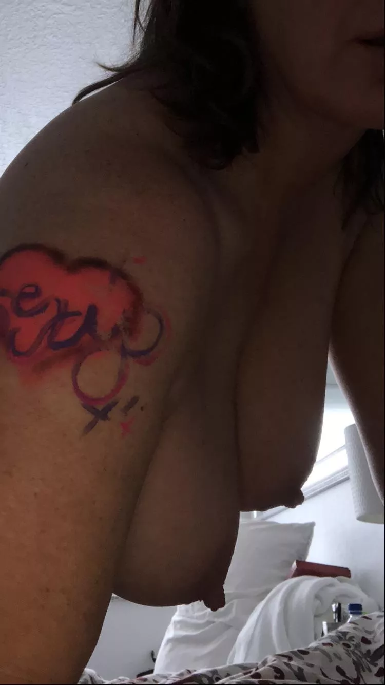 Morning milf nipples