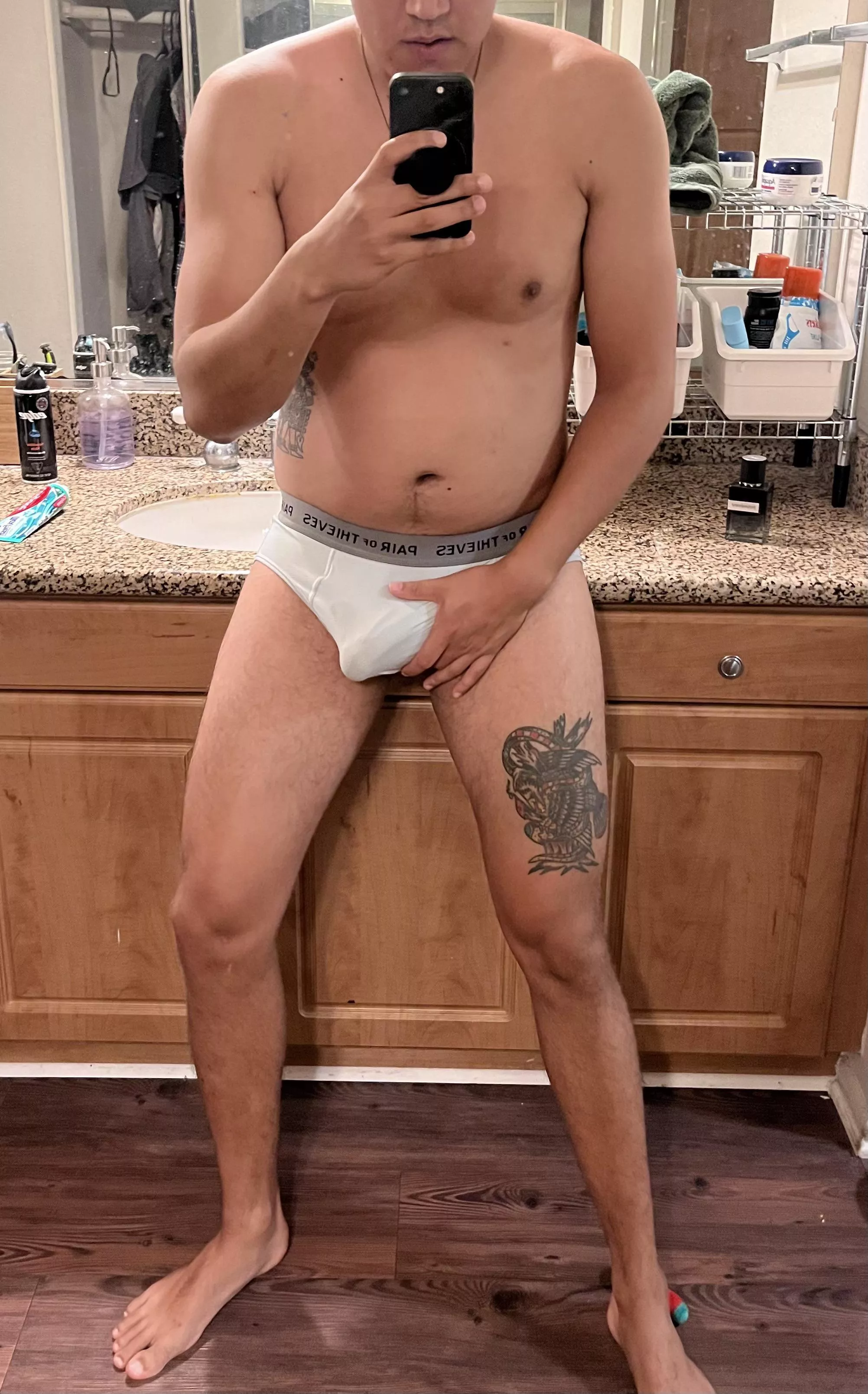 Need a bro who’s in briefs like me 😛